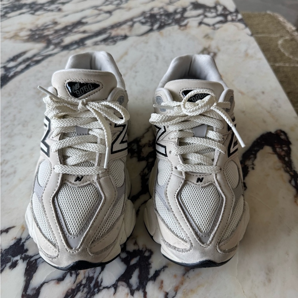 New Balance 9060 Sneakers